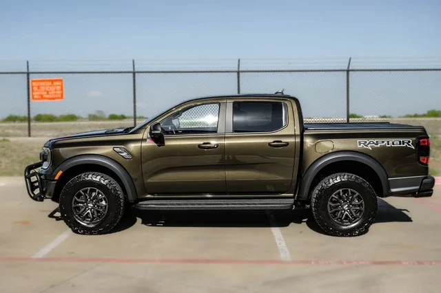 2025 Ford Ranger Raptor 5th Gen - Image 12 of 17