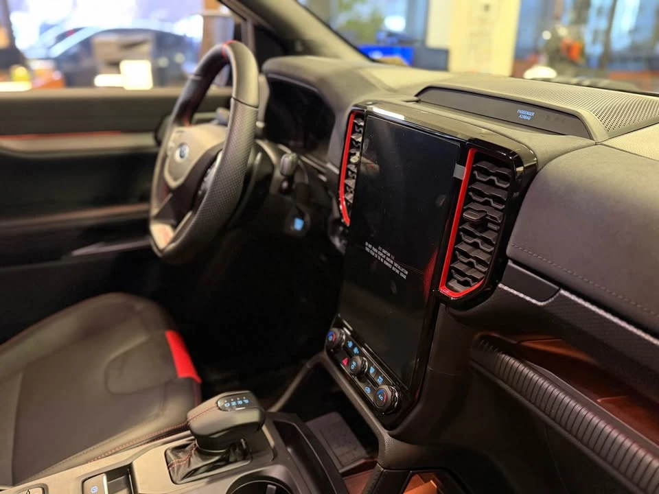2025 Ford Ranger Raptor 5th Gen - Image 16 of 20