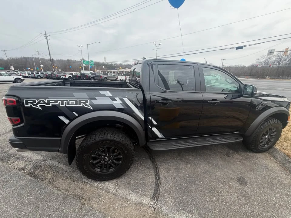 2025 Ford Ranger Raptor 5th Gen - Image 6 of 12