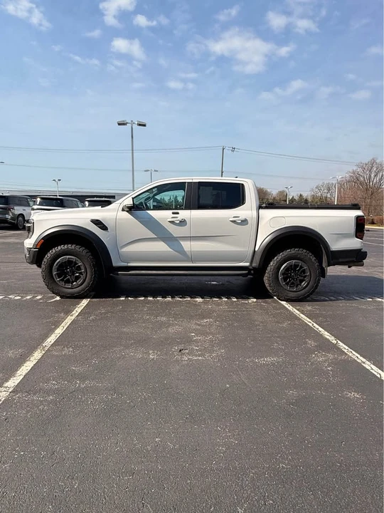 2025 Ford Ranger Raptor 5th Gen - Image 4 of 14