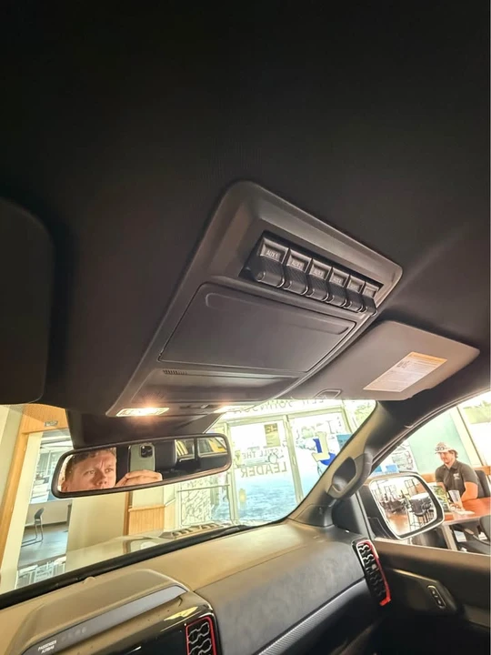 2025 Ford Ranger Raptor 5th Gen - Image 17 of 20