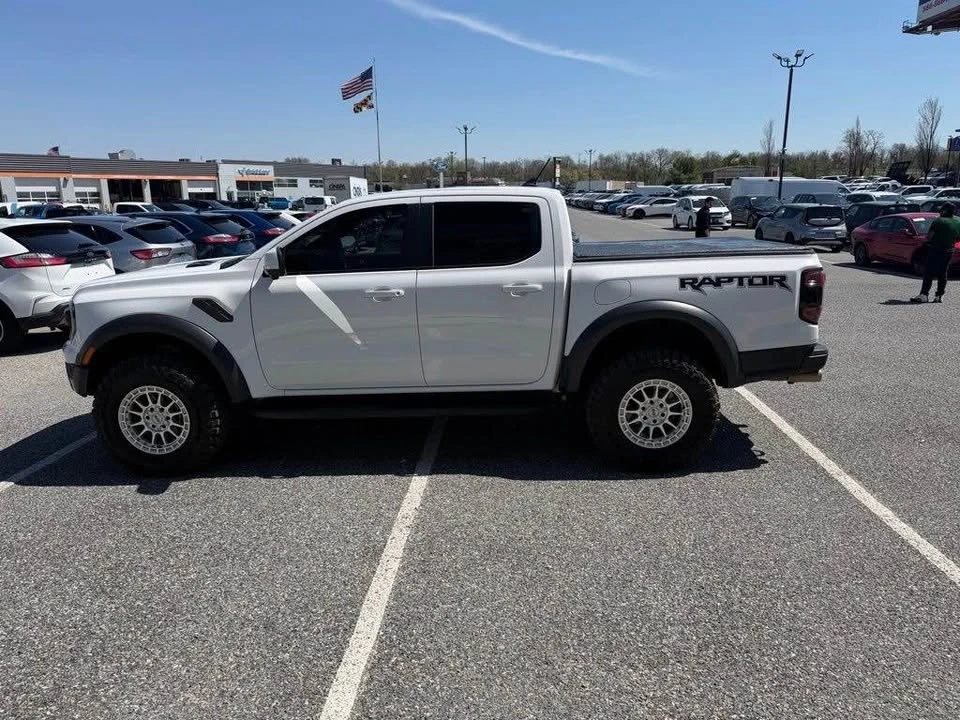 2025 Ford Ranger Raptor 5th Gen - Image 4 of 18
