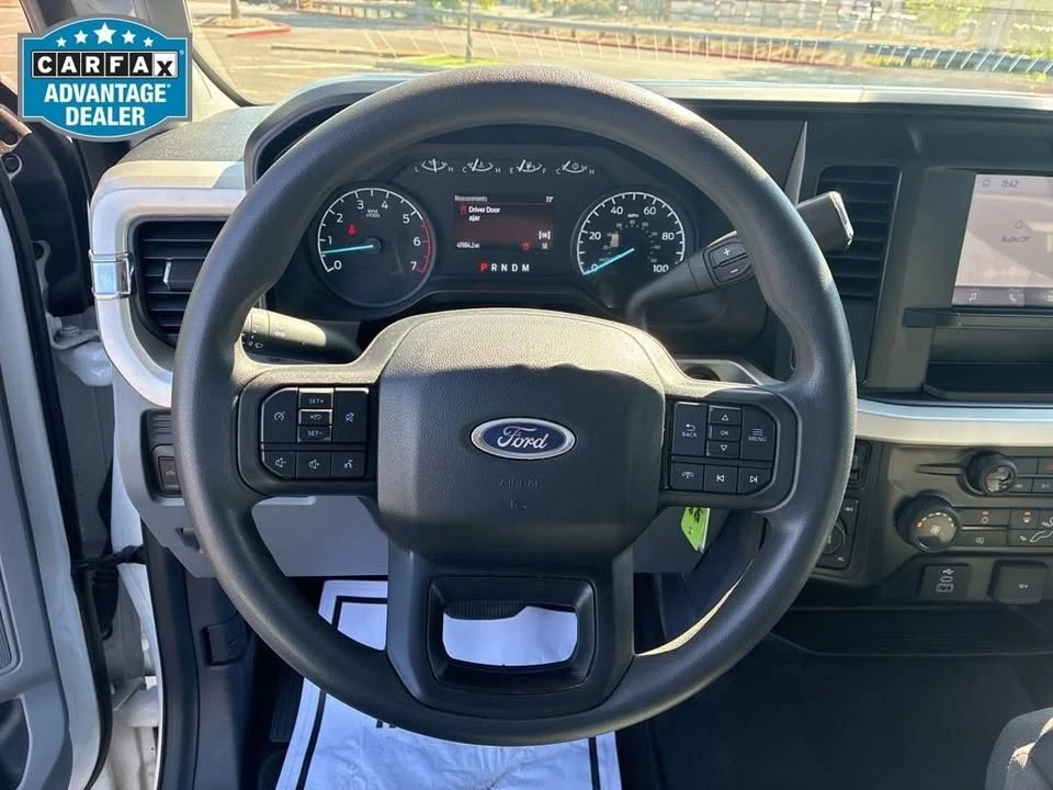 2025 Ford Super Duty 5th Gen - Image 4 of 5