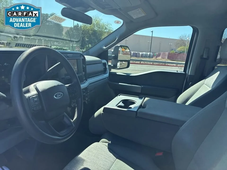 2025 Ford Super Duty 5th Gen - Image 5 of 5