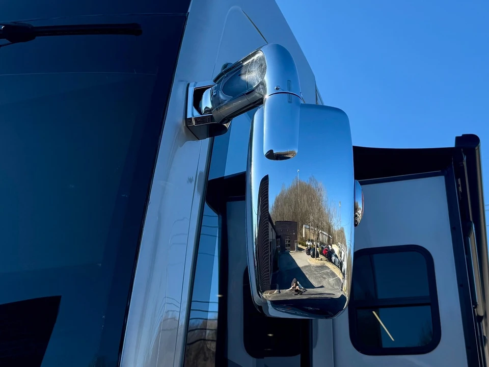 2025 Freightliner - Image 12 of 12
