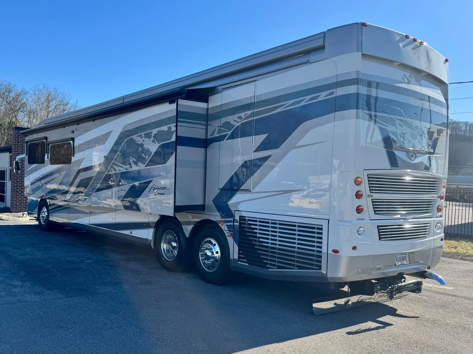 2025 Freightliner - Image 6 of 12