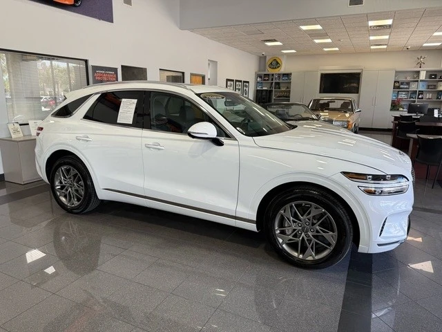 2025 Genesis GV70 - Image 6 of 21