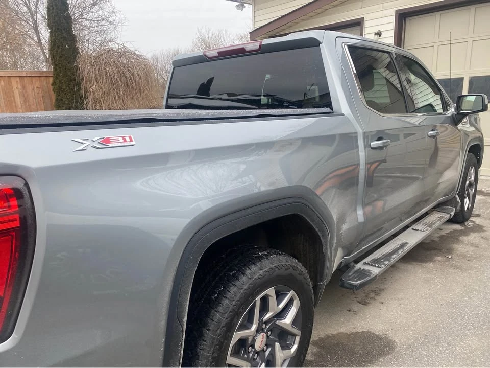 2025 GMC Sierra 5th Gen - Image 8 of 10