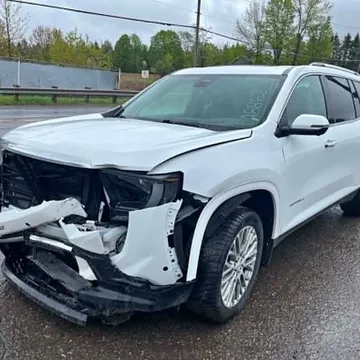 2025 GMC Acadia Denali