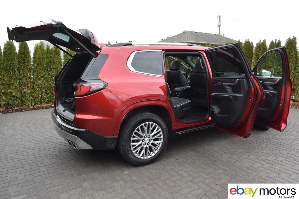 2025 GMC Acadia - Image 20 of 21