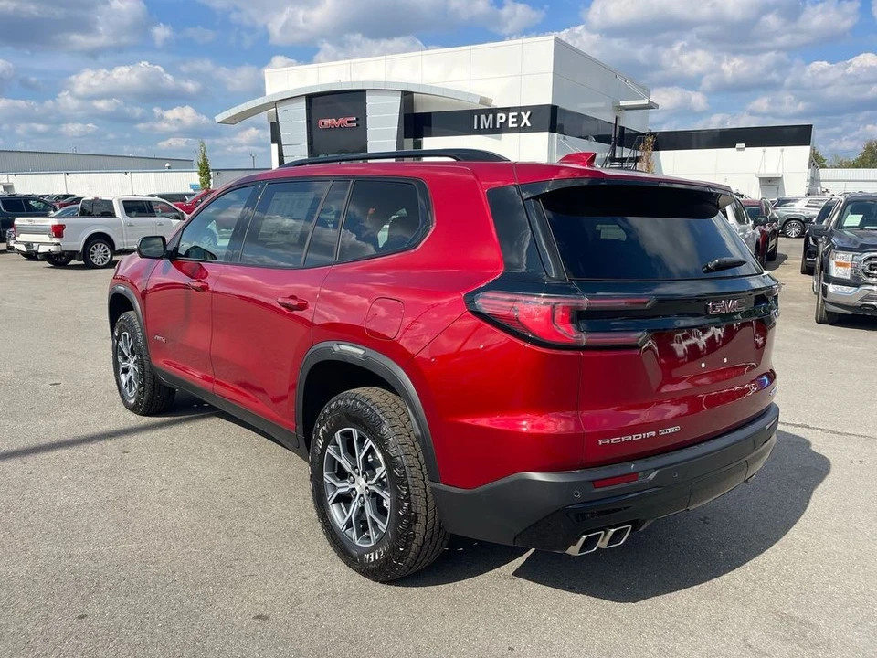 2025 GMC Acadia - Image 3 of 12