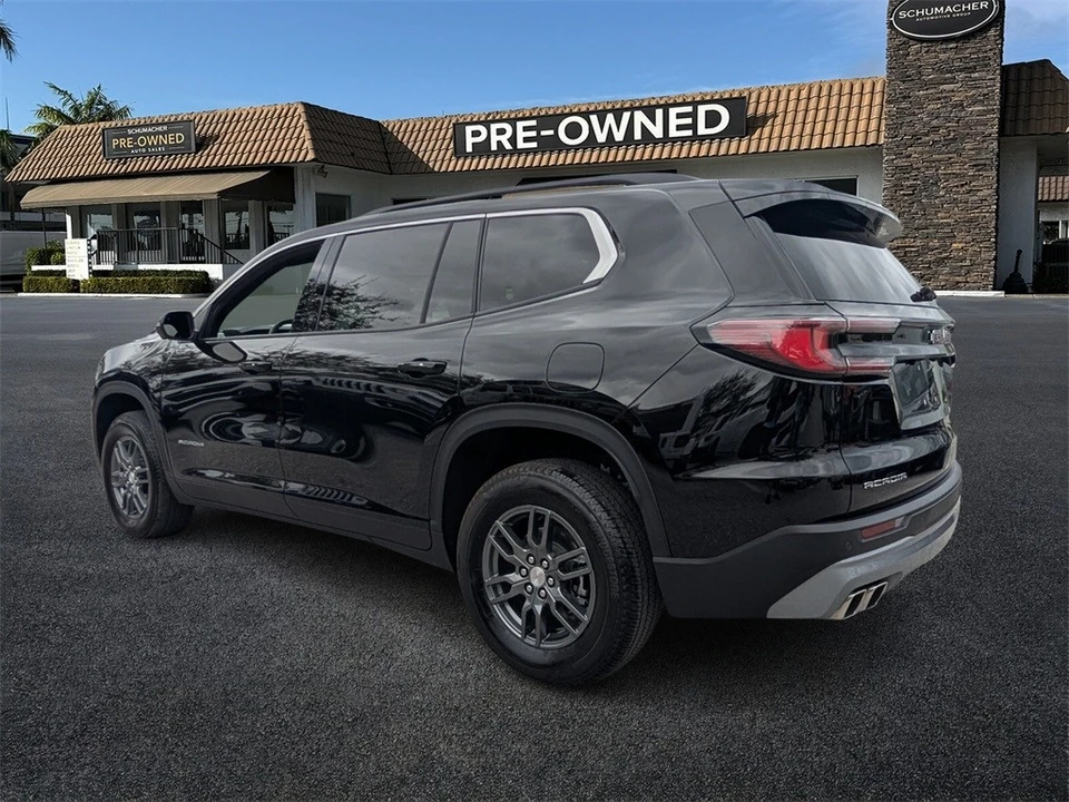 2025 GMC Acadia - Image 5 of 12