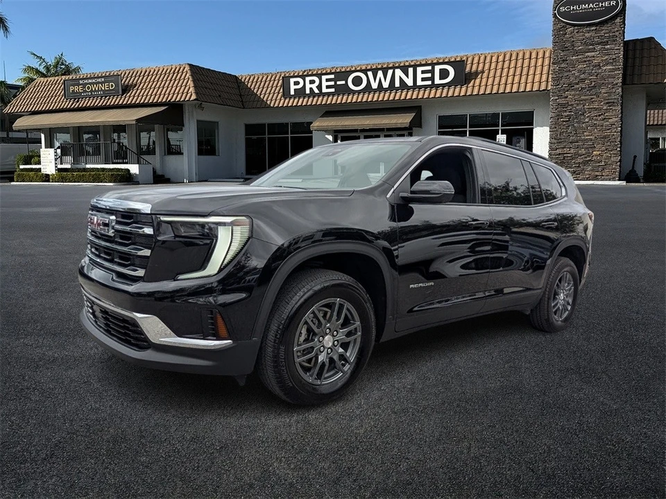 2025 GMC Acadia - Image 3 of 12