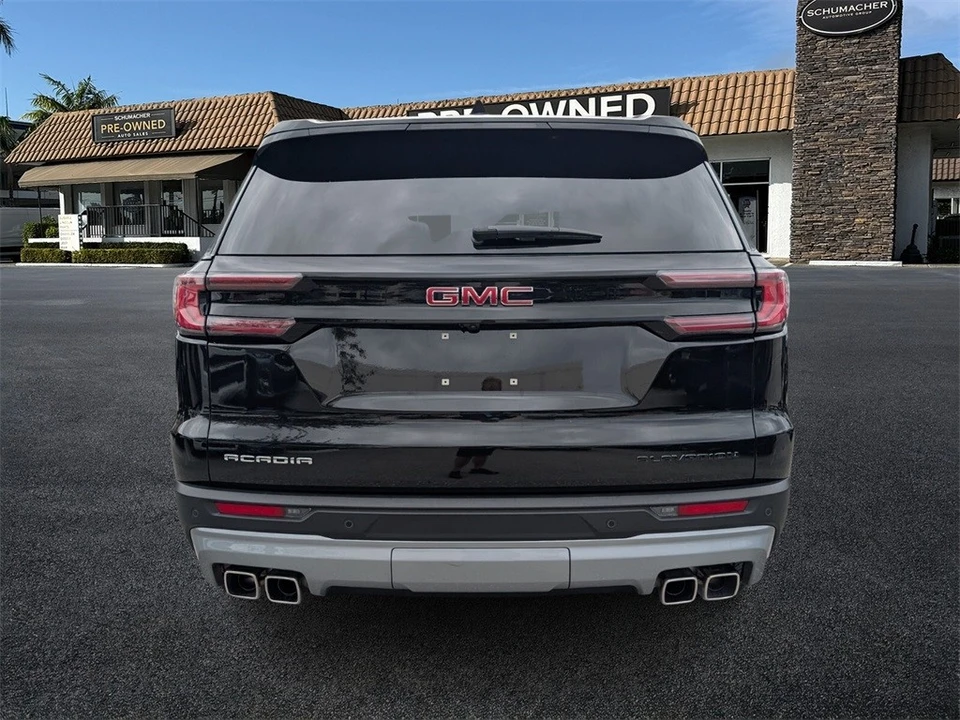 2025 GMC Acadia - Image 6 of 12