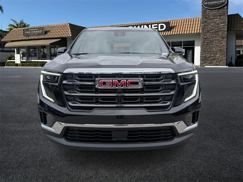2025 GMC Acadia - Image 2 of 12