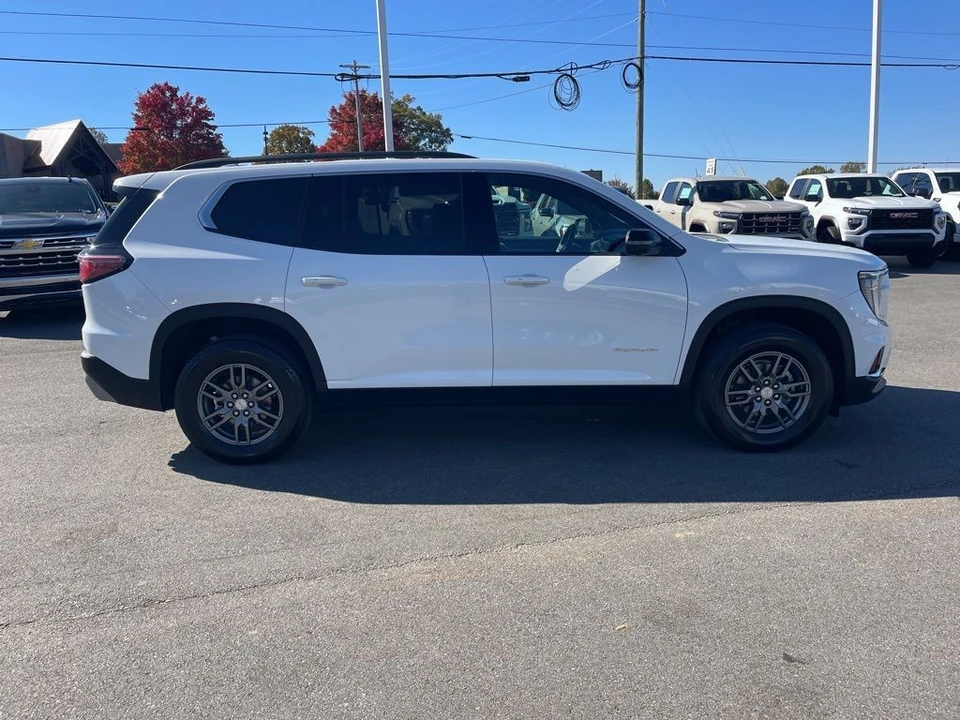2025 GMC Acadia - Image 6 of 12