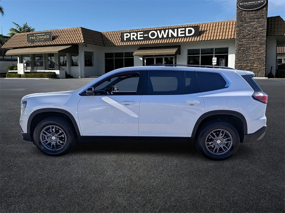 2025 GMC Acadia - Image 4 of 21