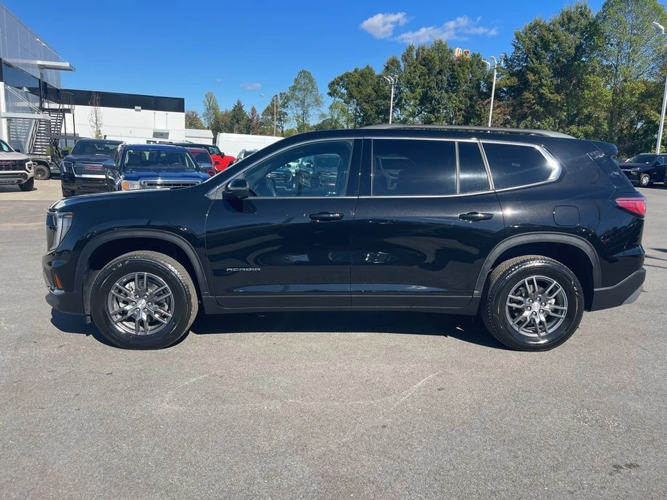 2025 GMC Acadia - Image 2 of 8