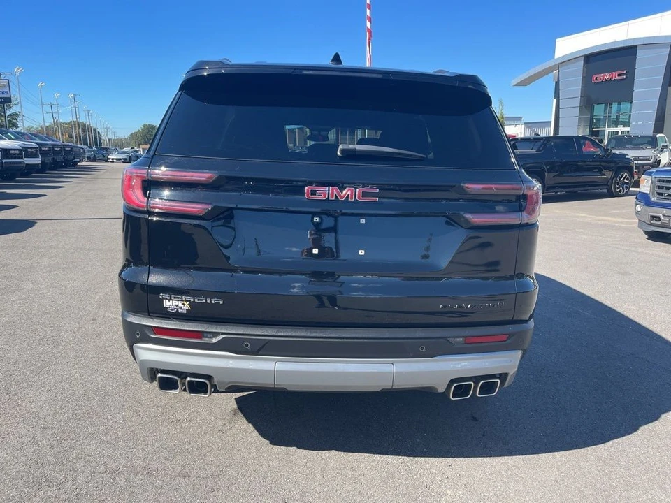 2025 GMC Acadia - Image 4 of 8