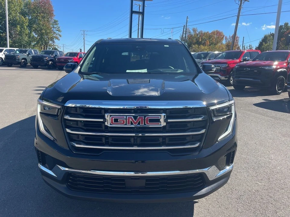 2025 GMC Acadia - Image 8 of 8