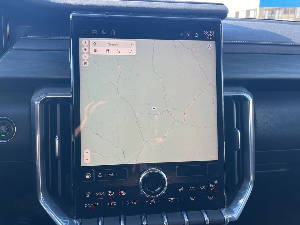 2025 GMC Acadia - Image 14 of 21