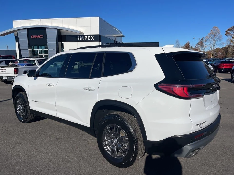 2025 GMC Acadia - Image 3 of 21