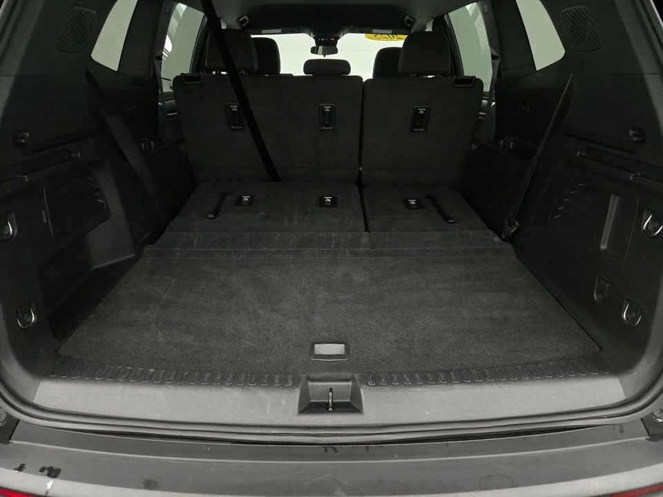 2025 GMC Acadia - Image 12 of 12