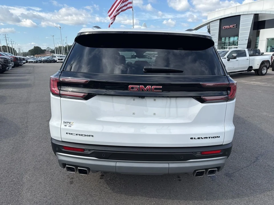 2025 GMC Acadia - Image 4 of 21