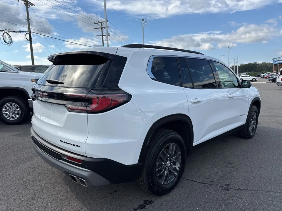 2025 GMC Acadia - Image 5 of 21