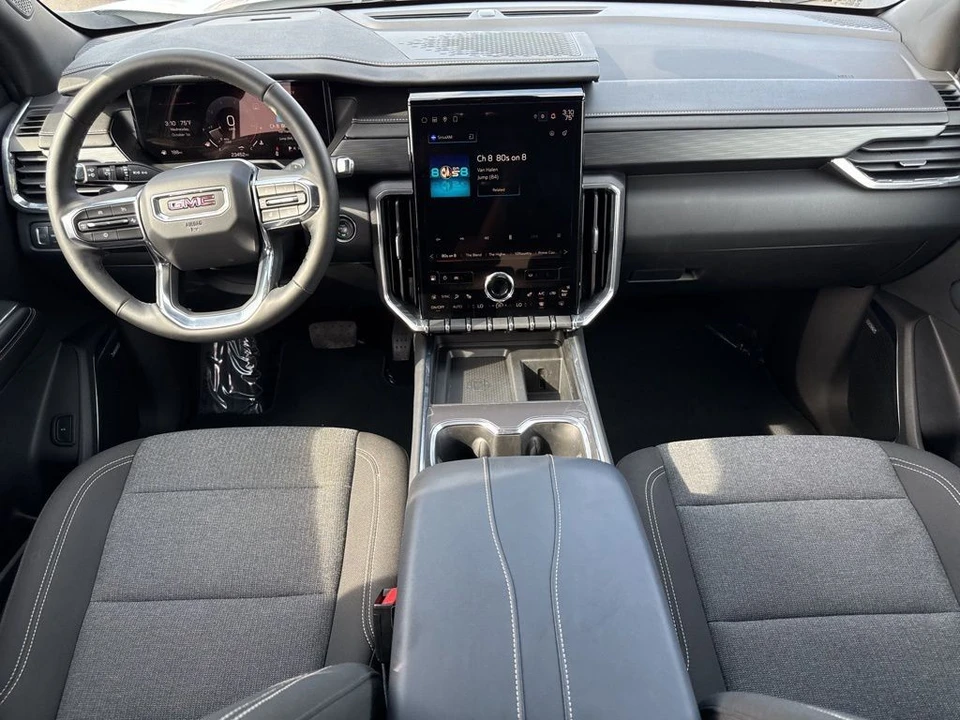 2025 GMC Acadia - Image 13 of 21