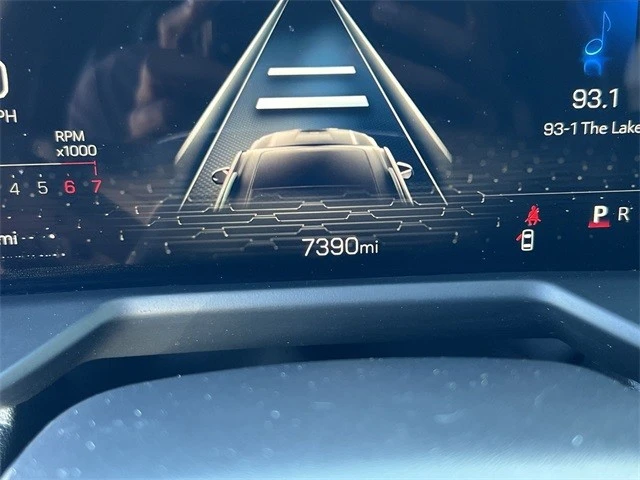 2025 GMC Acadia - Image 12 of 12