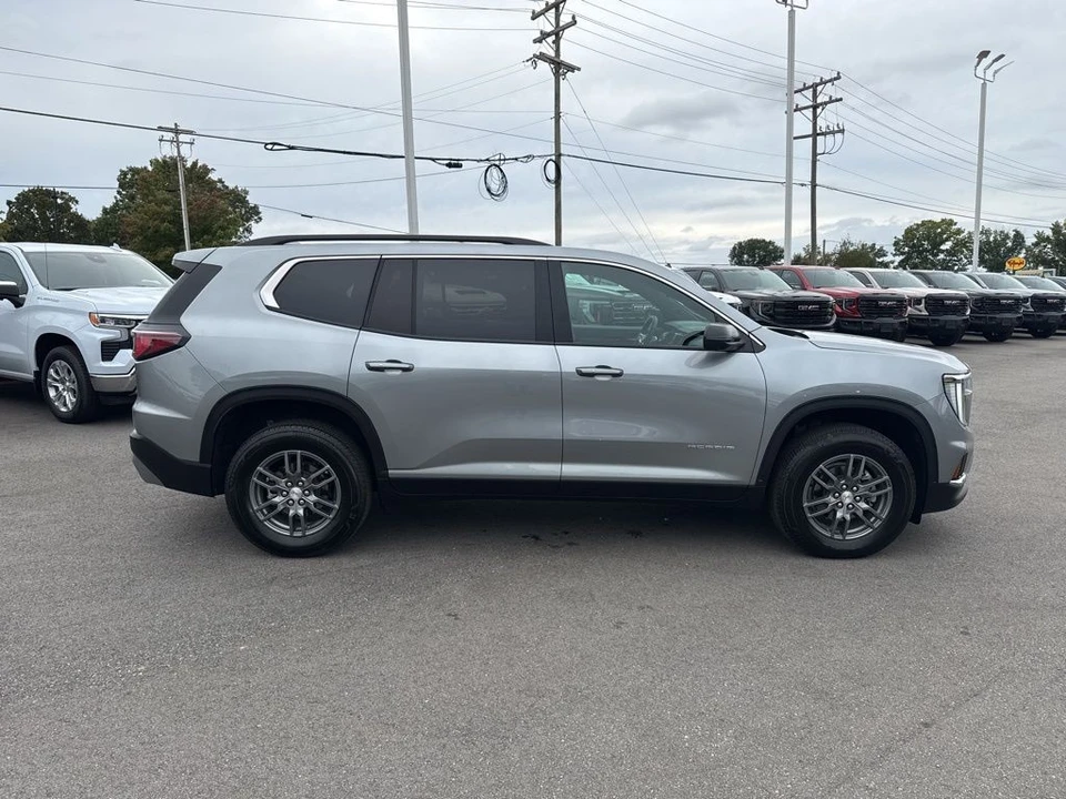 2025 GMC Acadia - Image 6 of 21