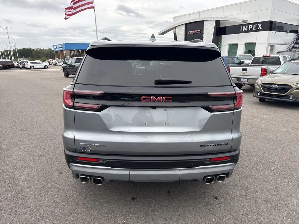 2025 GMC Acadia - Image 4 of 21