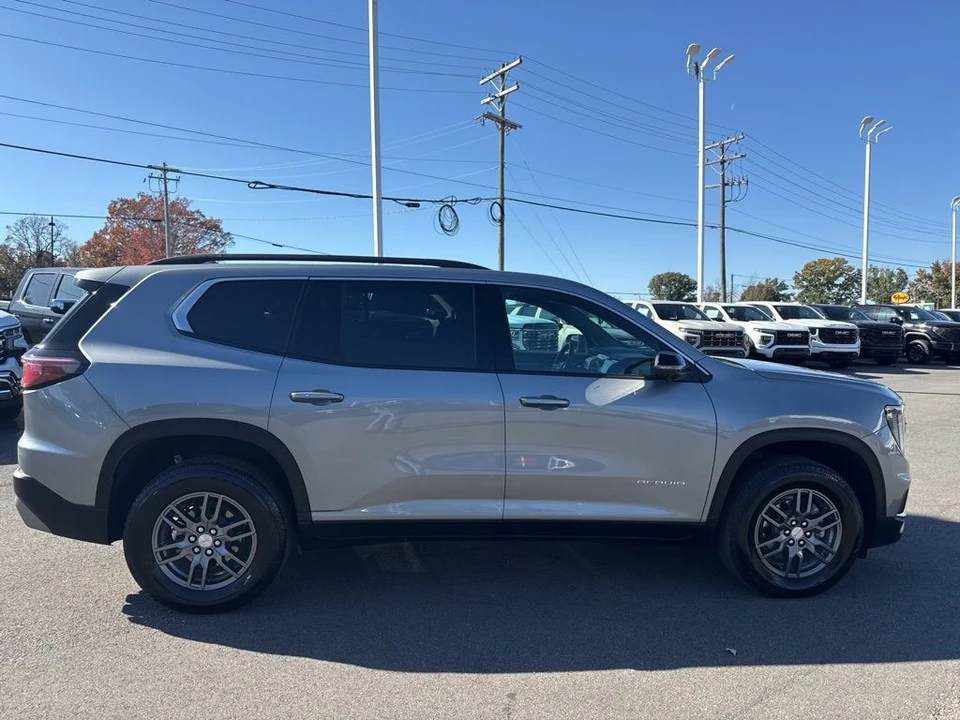 2025 GMC Acadia - Image 6 of 12