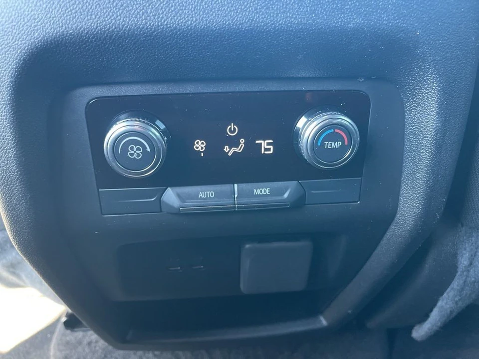 2025 GMC Acadia - Image 12 of 21
