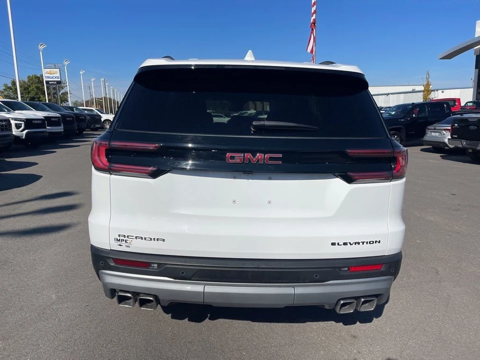 2025 GMC Acadia - Image 4 of 21