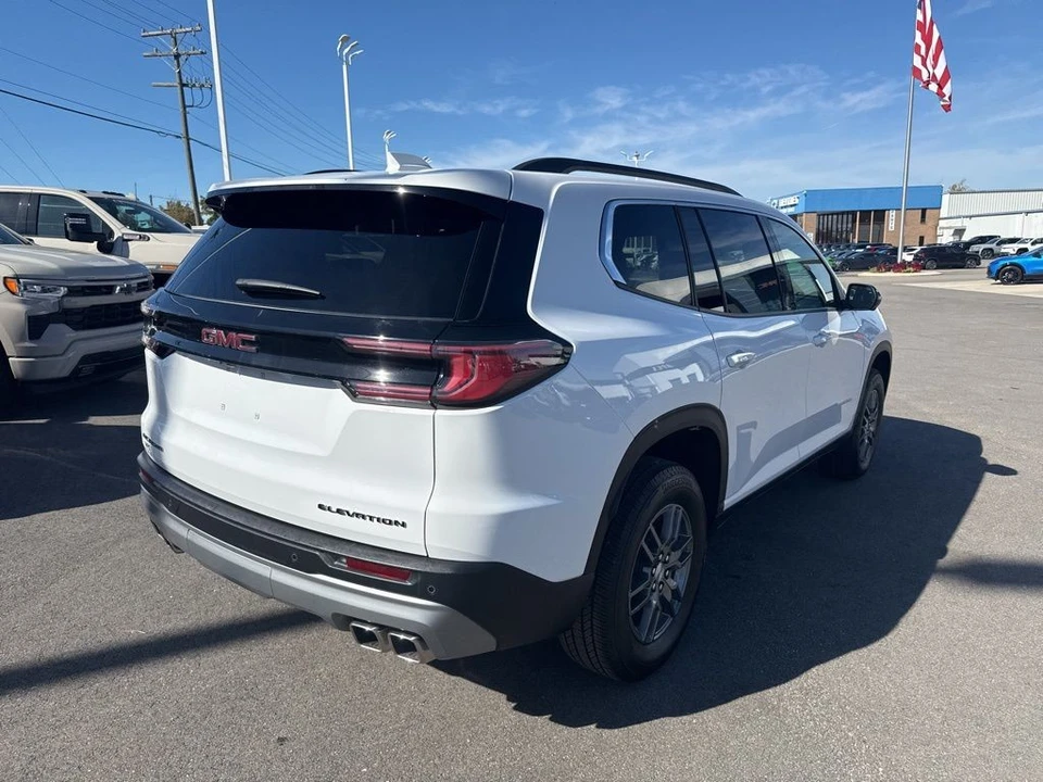 2025 GMC Acadia - Image 5 of 21