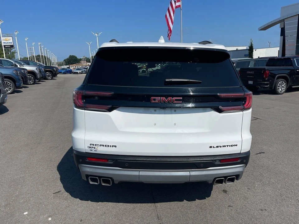 2025 GMC Acadia - Image 4 of 21