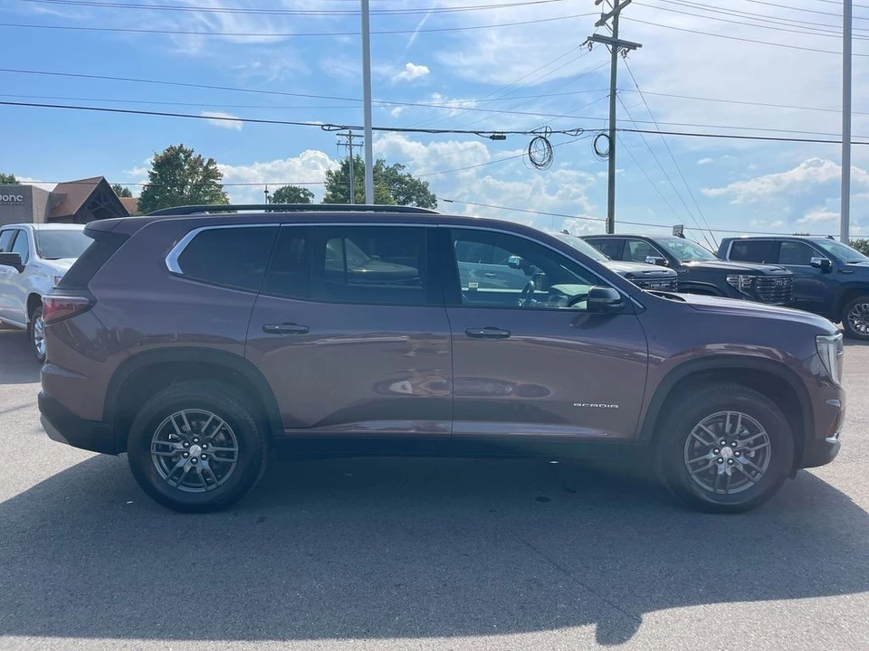 2025 GMC Acadia - Image 6 of 21