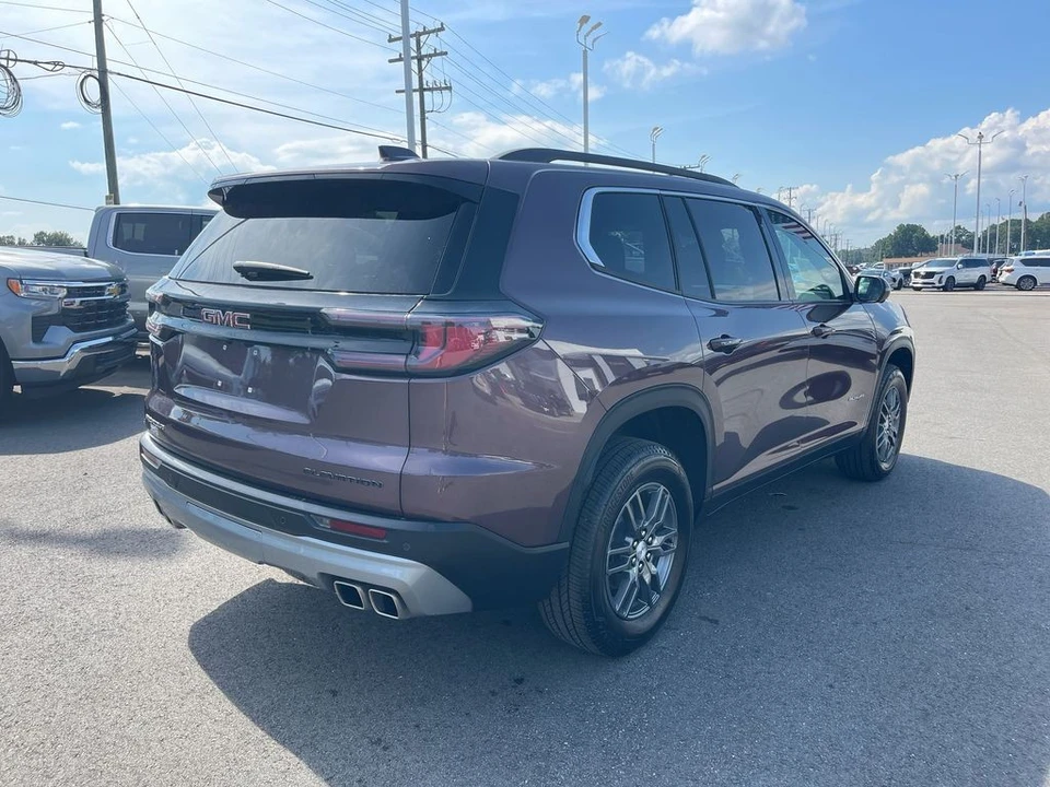 2025 GMC Acadia - Image 5 of 12