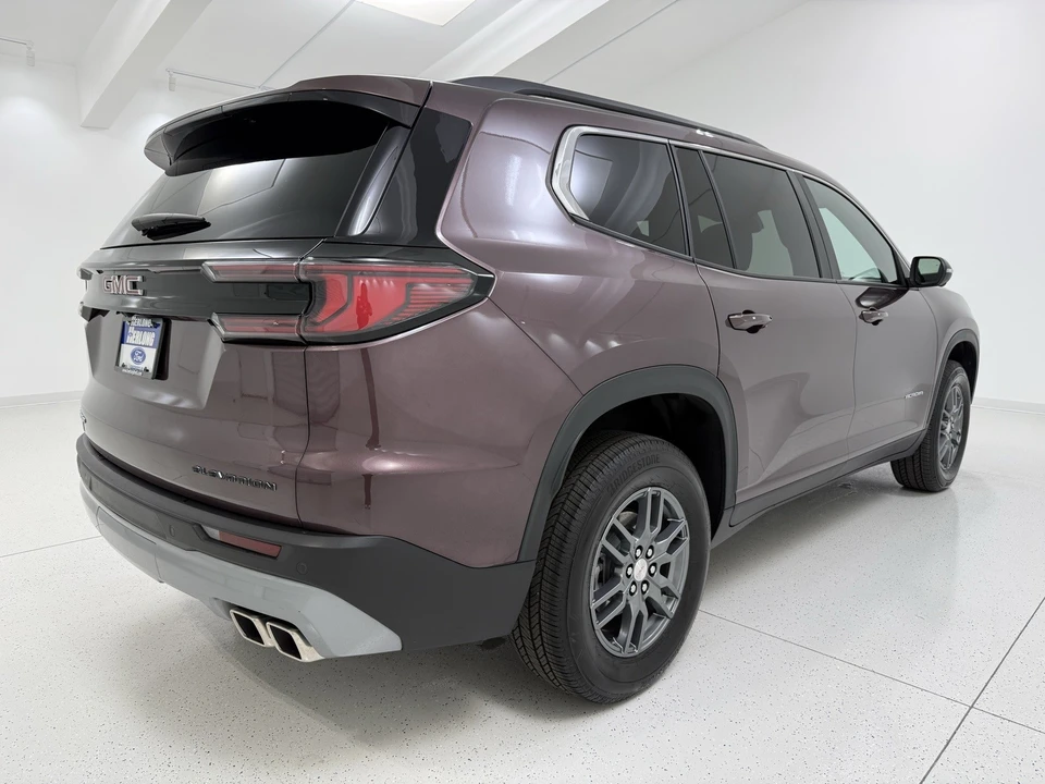 2025 GMC Acadia - Image 7 of 12