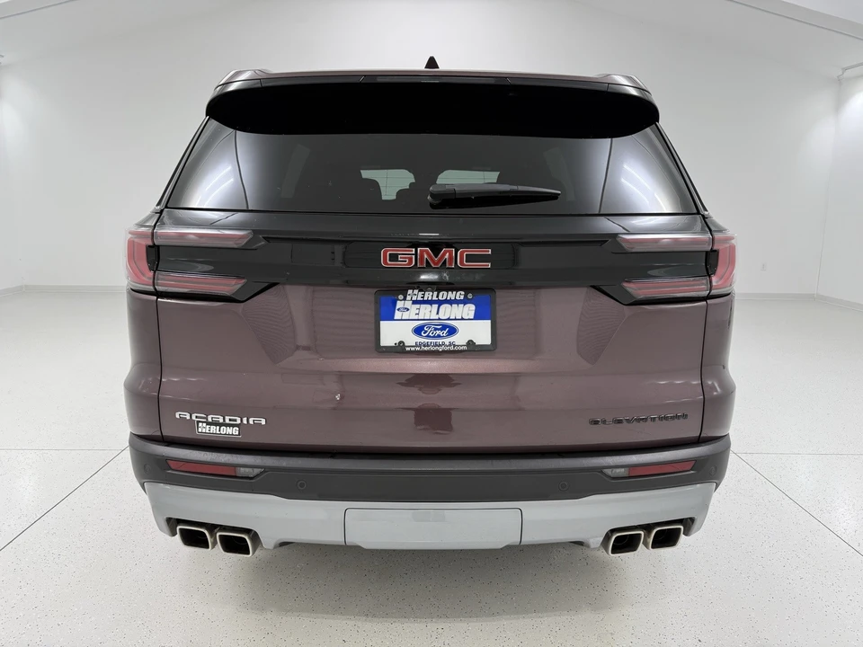 2025 GMC Acadia - Image 7 of 12
