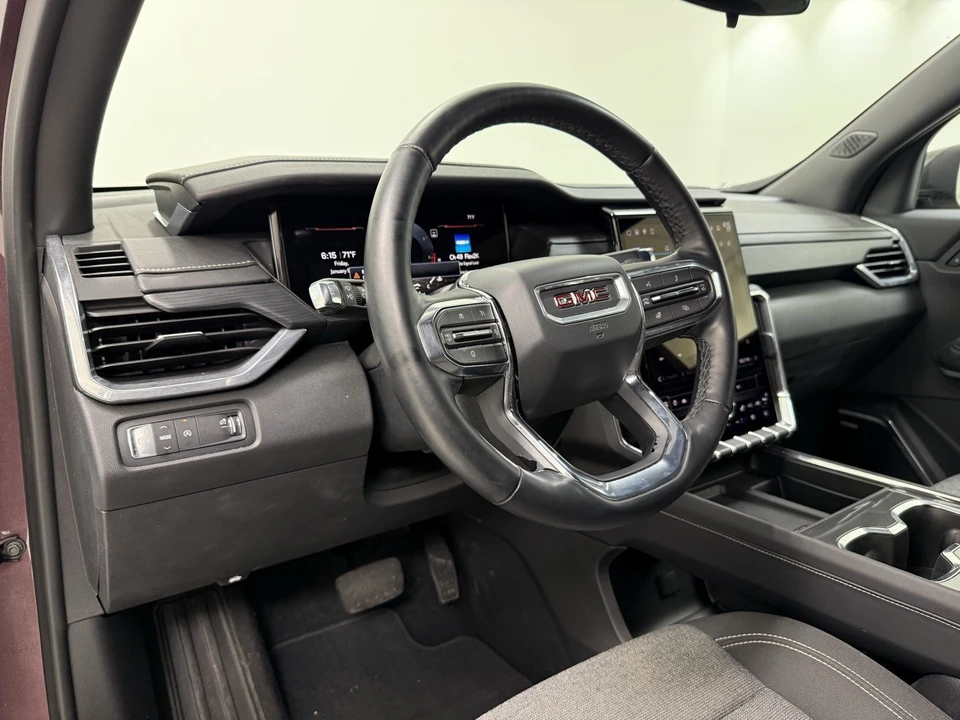 2025 GMC Acadia - Image 16 of 21