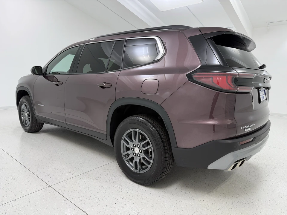 2025 GMC Acadia - Image 6 of 12