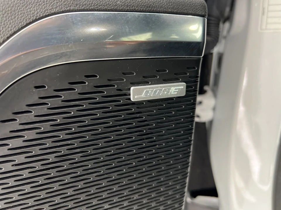 2025 GMC Acadia - Image 21 of 21