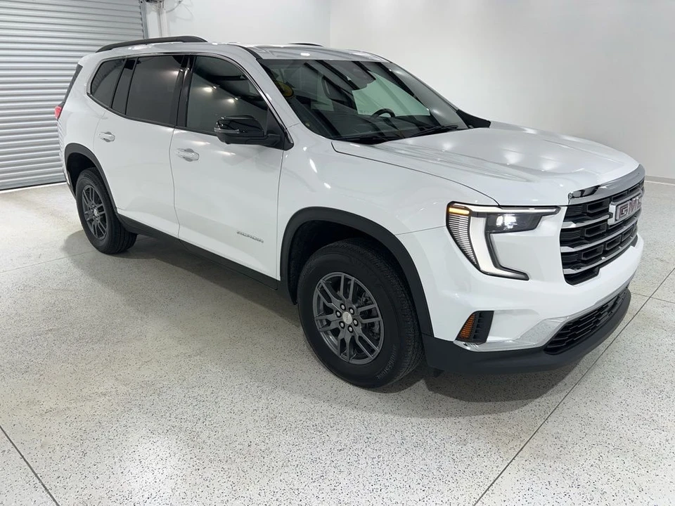 2025 GMC Acadia - Image 7 of 21
