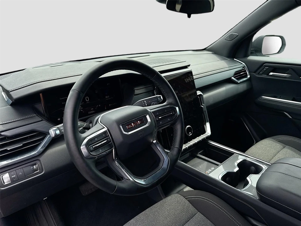 2025 GMC Acadia - Image 9 of 21