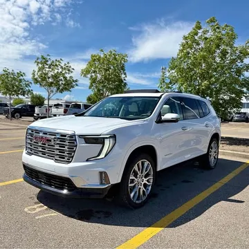 2025 GMC Acadia Denali