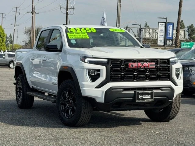 2025 GMC Canyon 2nd Gen - Image 2 of 12