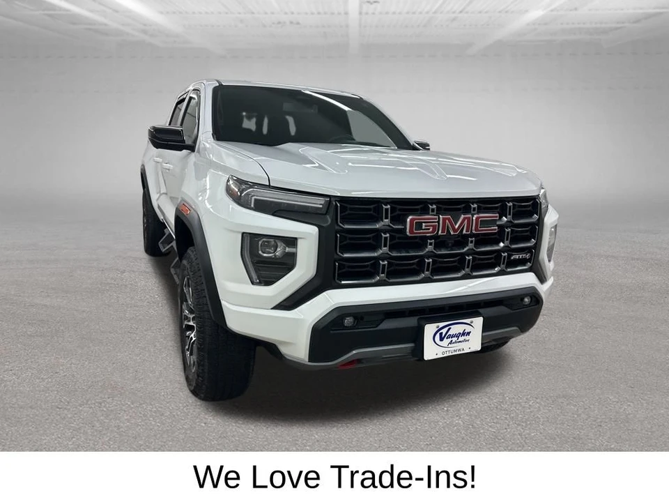 2025 GMC Canyon 2nd Gen - Image 3 of 12